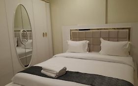 Reef Hotel Aparts